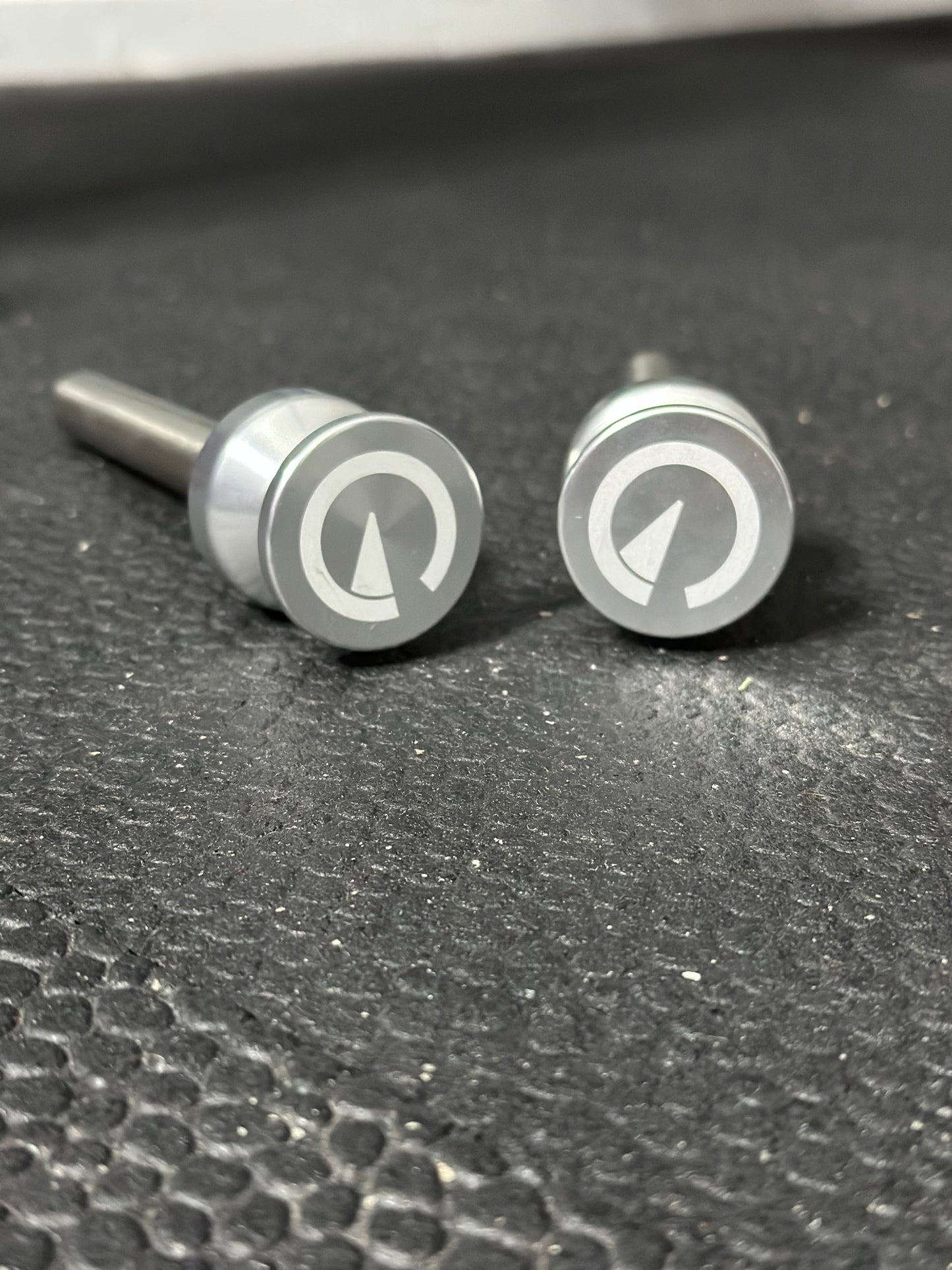 Magnetic Edge Pins