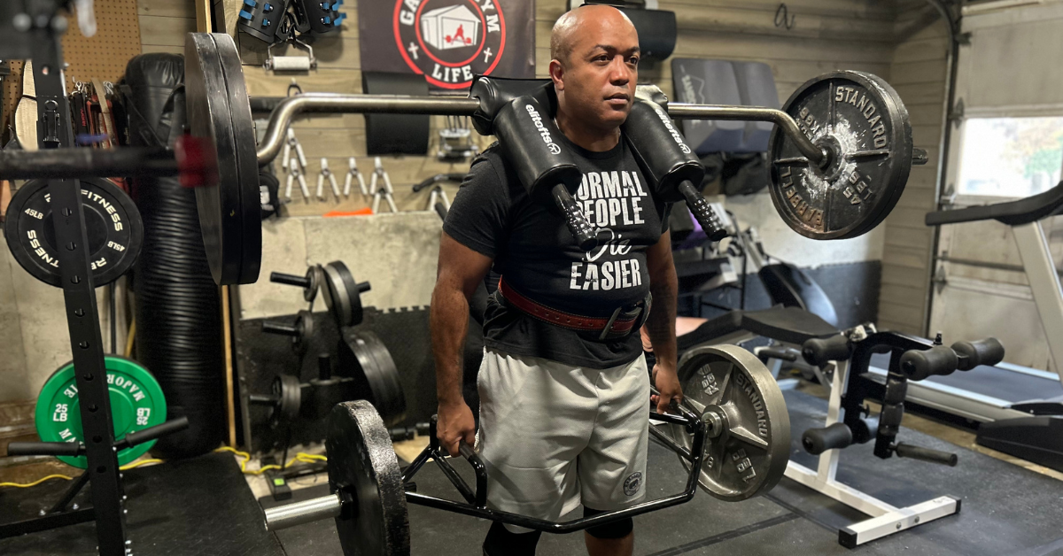 Are All Lifting Bars the same? Check out John Greaves III doing a 490lb Ox Lift with the EliteFTS SS Yoke Bar and the Bells of Steel Open Trap Bar and you decide!